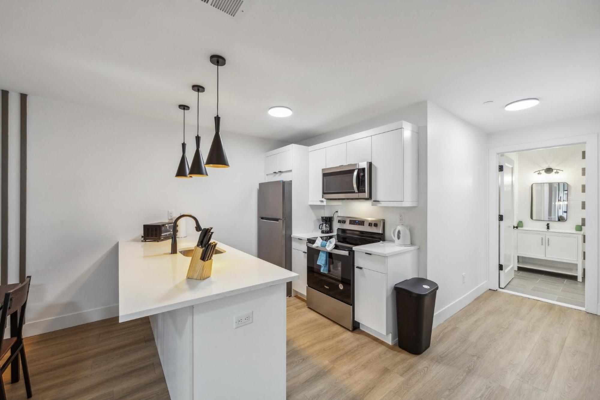 Beautiful New Apartment I 1 Bedroom 1 Bathroom Уилмингтон Экстерьер фото